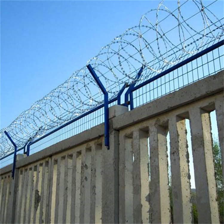 河南鐵路刺絲滾籠的衍生