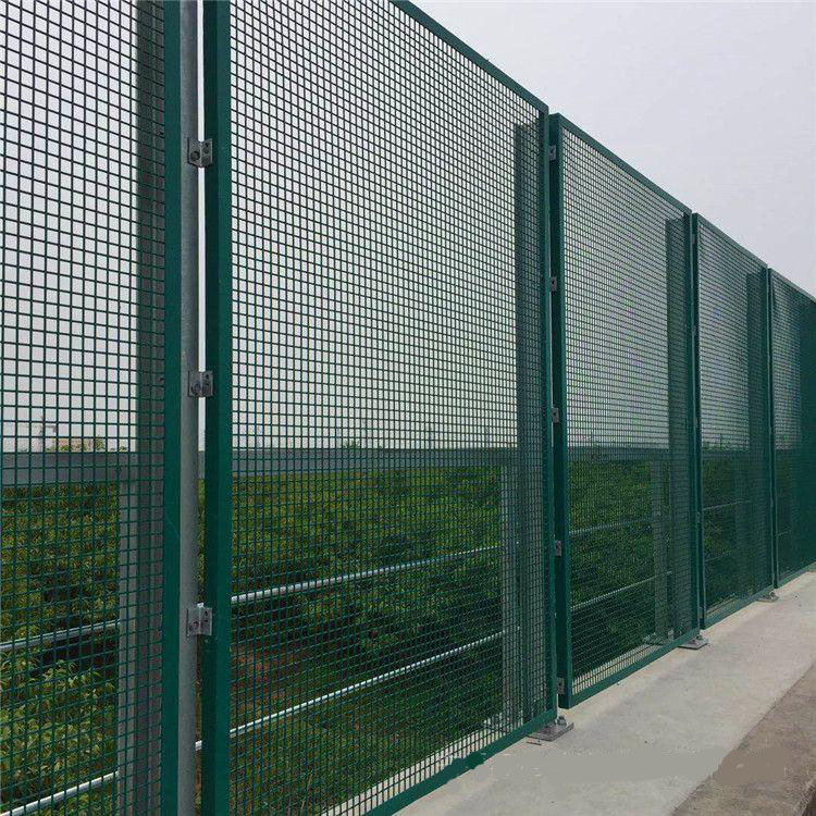 四川橋梁防拋網(wǎng)在安裝時(shí)的垂直運(yùn)輸和機(jī)電設(shè)備